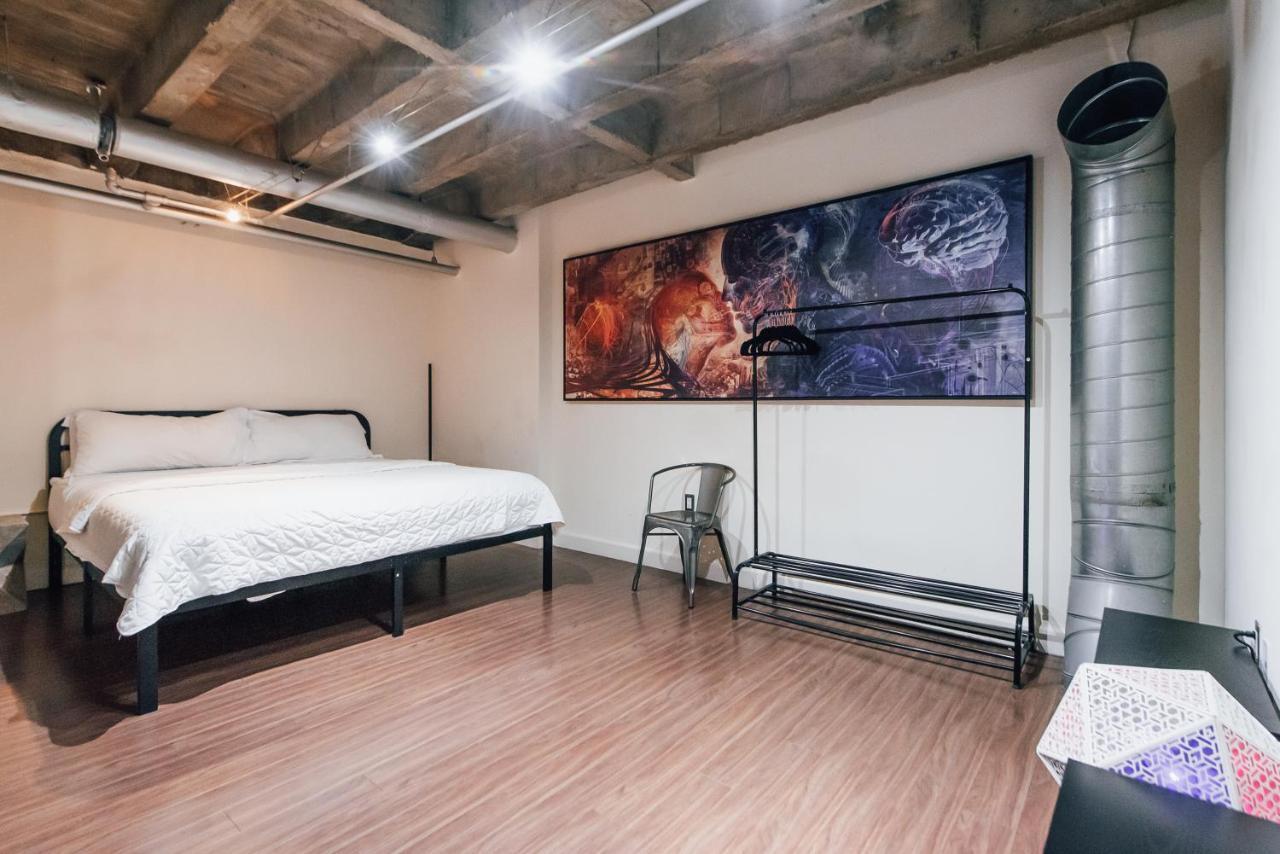 Downtown La 2 Story Artist Loft With Views Los Ángeles